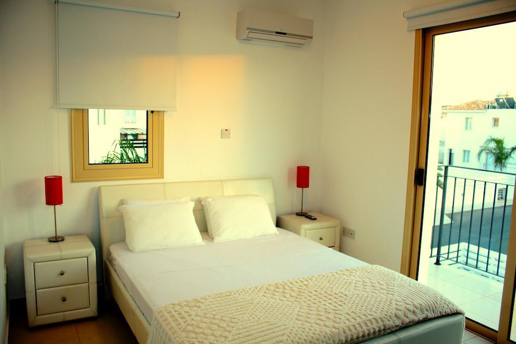 Palm Tree Villas Protaras Pokoj fotografie